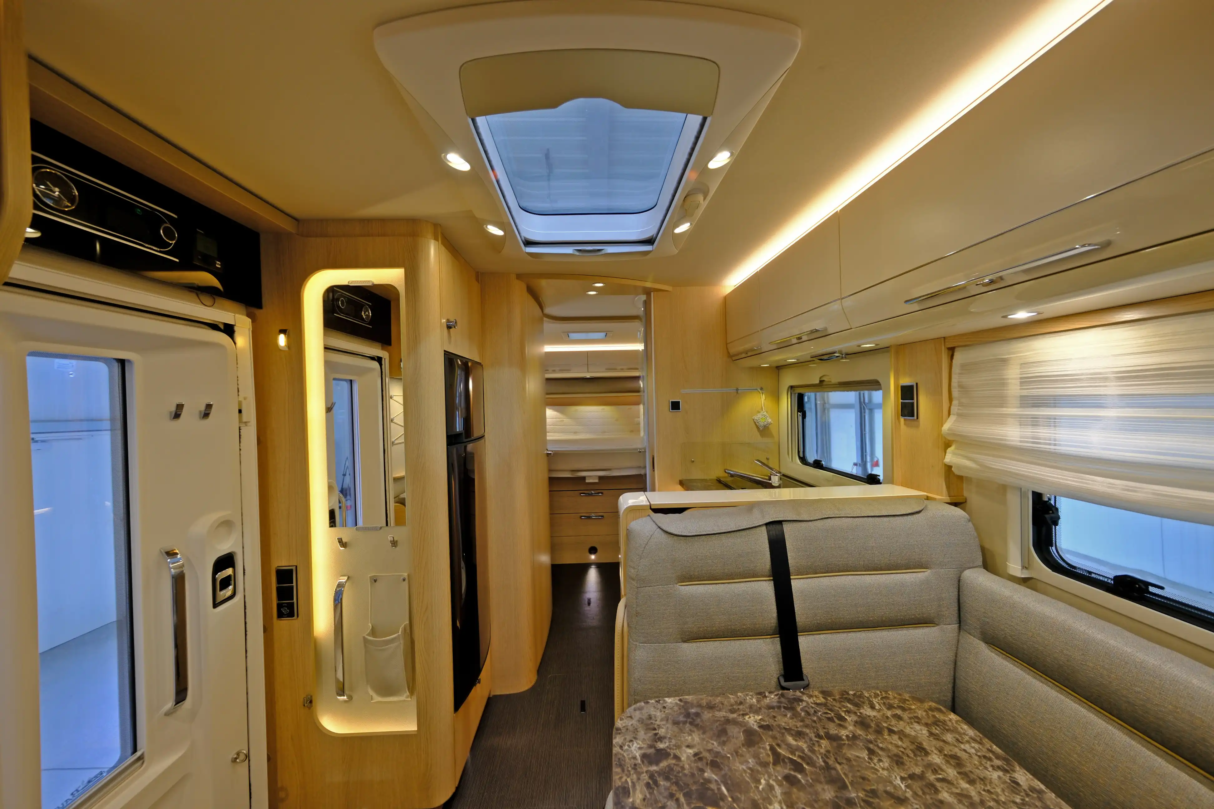 HYMER-ERIBA B 708 SL 